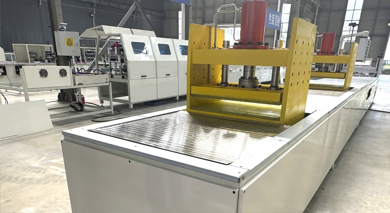 1776310508528680.jpg pultrusion equipment (27).jpg