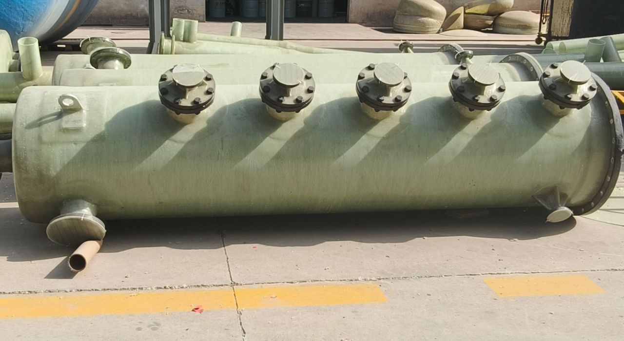 1786688929368752.jpg FRP Absorption Column (12).jpg